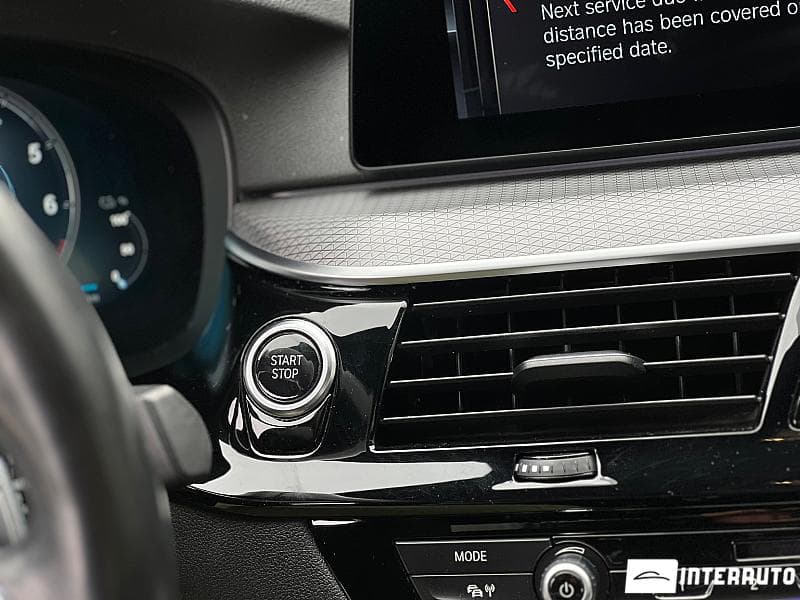 BMW 530e 2018 — Миниатюра 14