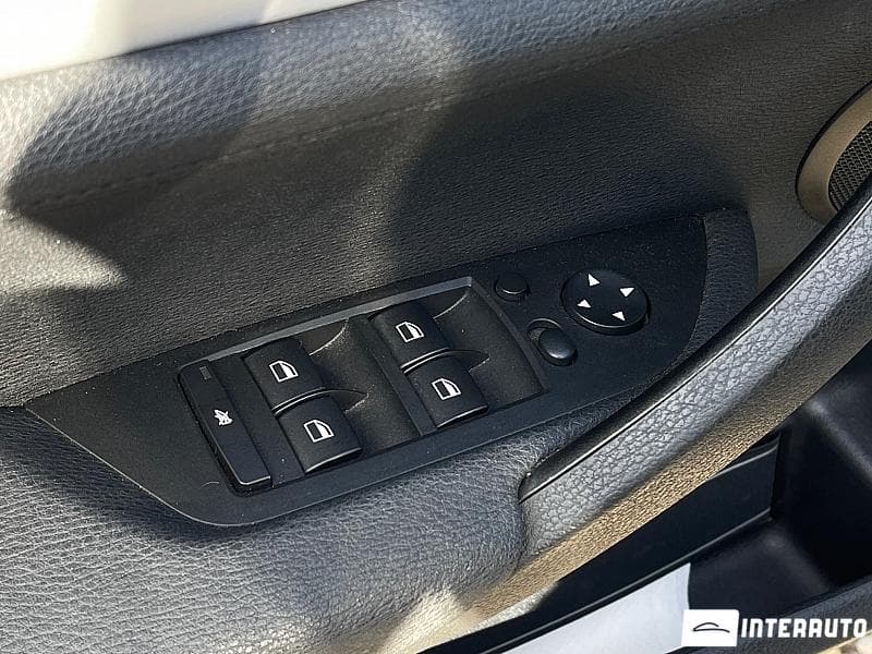 2013 BMW X1 2.0i — Miniatură 6