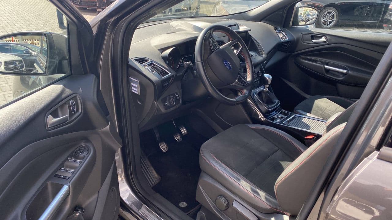 Ford Kuga 2017 — Миниатюра 5