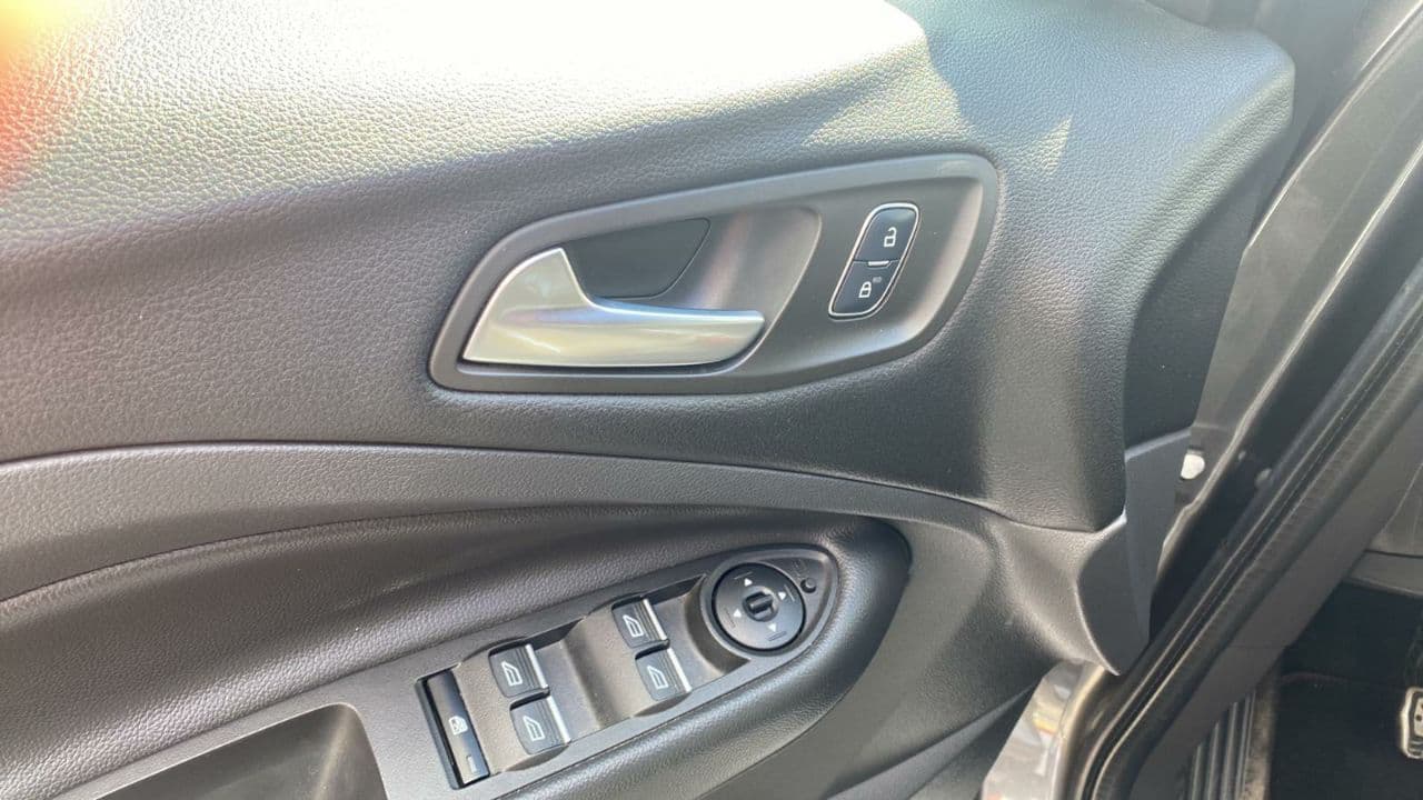 Ford Kuga 2017 — Миниатюра 6