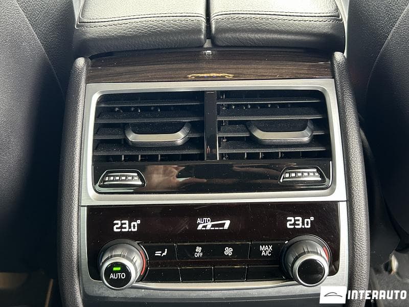 BMW 730 2018 — Миниатюра 17