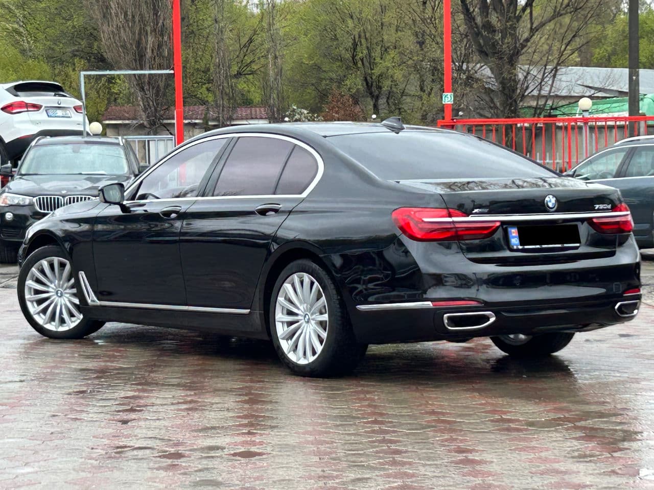BMW 730 2018 — Миниатюра 2