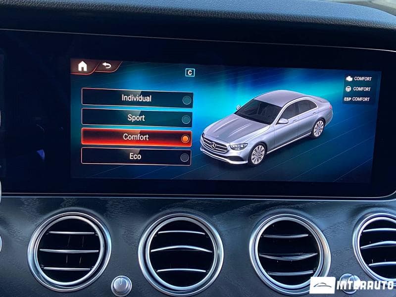 Mercedes E 220 2021 — Миниатюра 13