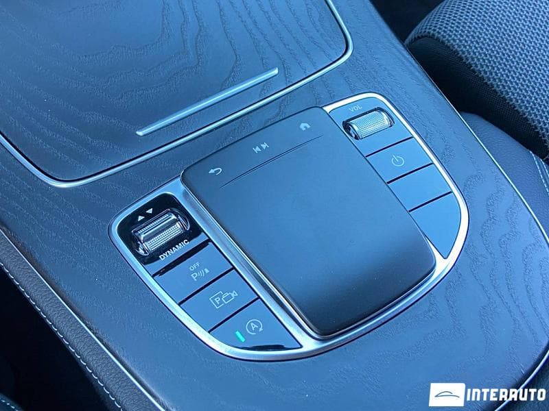 Mercedes E 220 2021 — Миниатюра 16