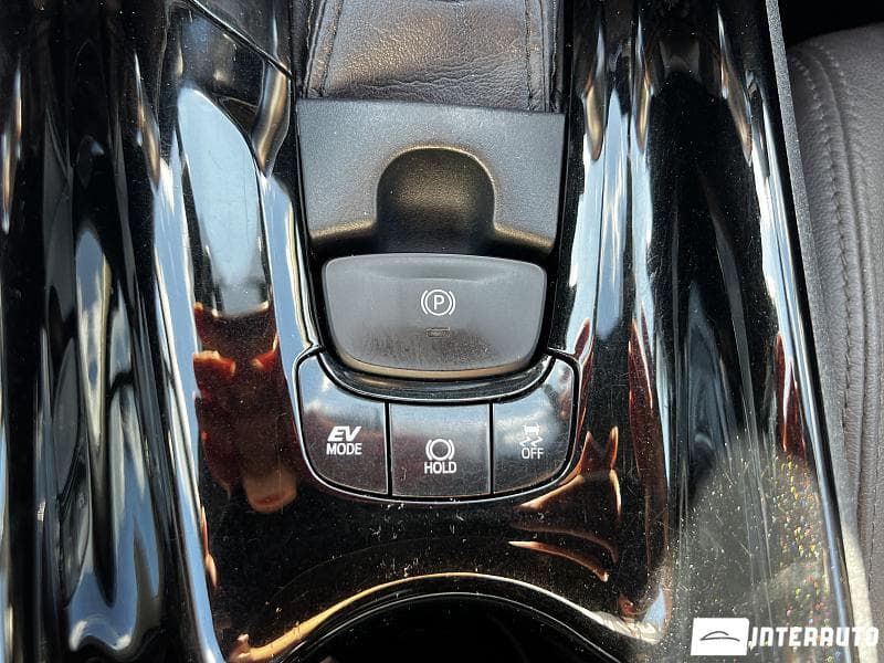 Toyota C-HR 2018 — Миниатюра 12