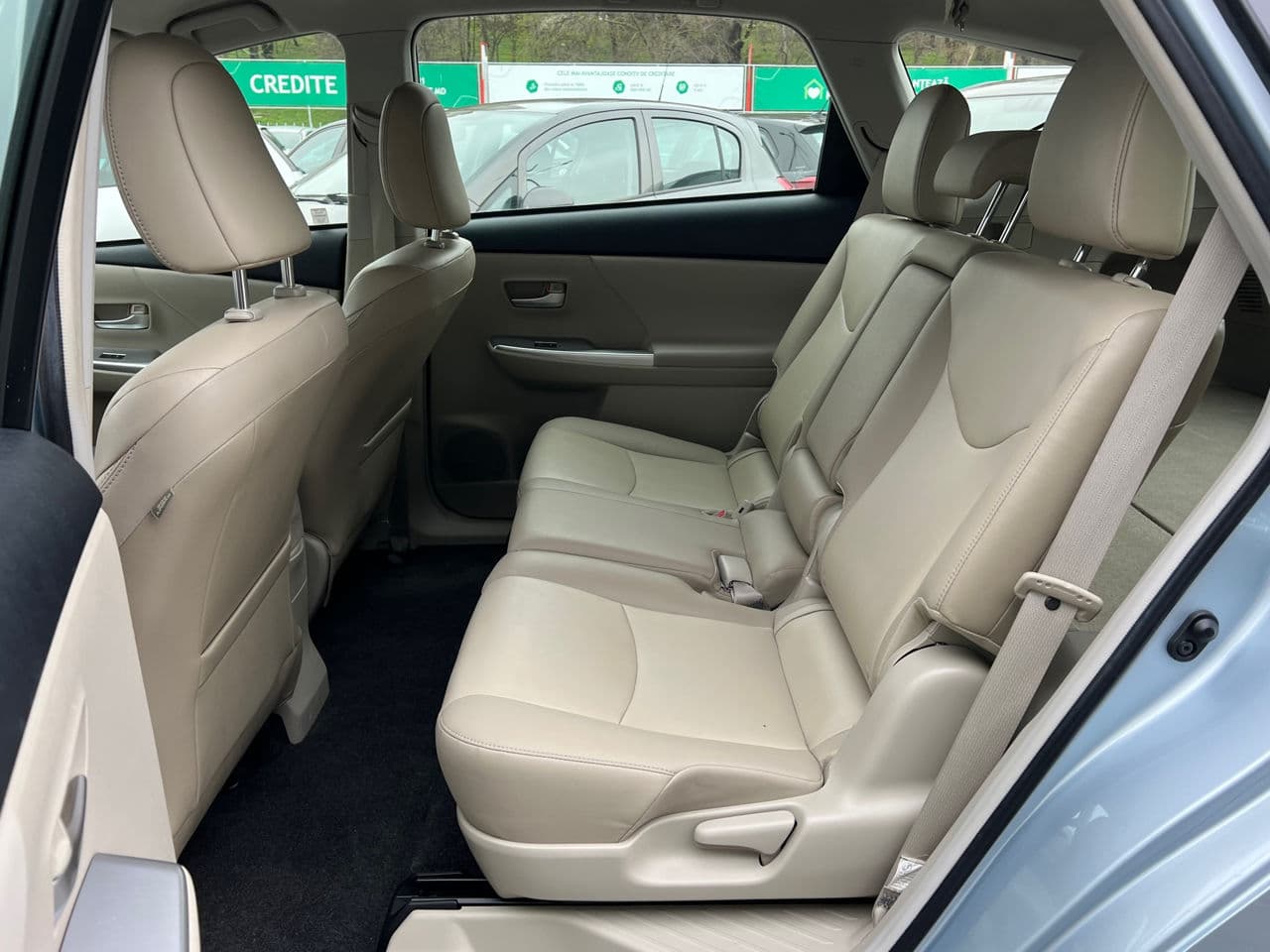 Toyota Prius Plus / V 2012 — Миниатюра 16