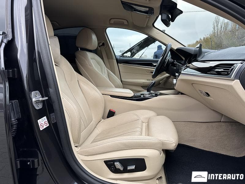 BMW 530e 2017 — Миниатюра 9