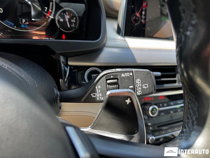 BMW X5 4.0e 2016 — Миниатюра 17