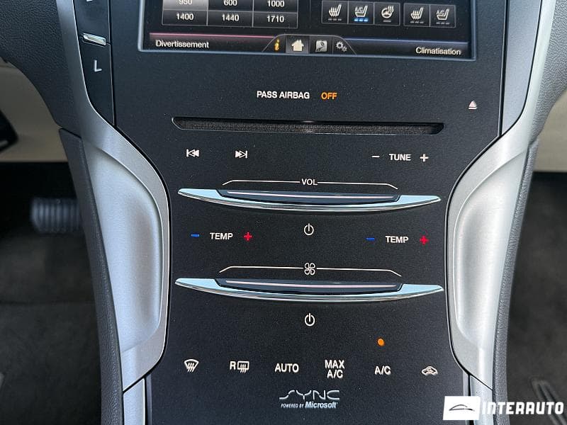 Lincoln MKZ 2013 — Миниатюра 11