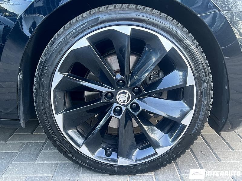 Skoda Superb 2019 — Миниатюра 27