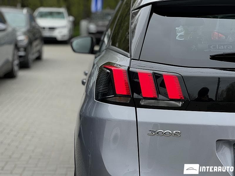 Peugeot 3008 2018 — Миниатюра 5