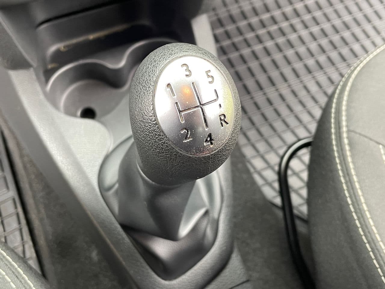 Dacia Sandero 2013 — Миниатюра 13
