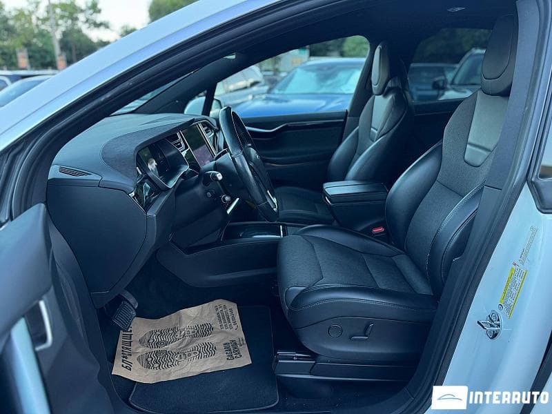 Tesla Model X 2017 — Миниатюра 6
