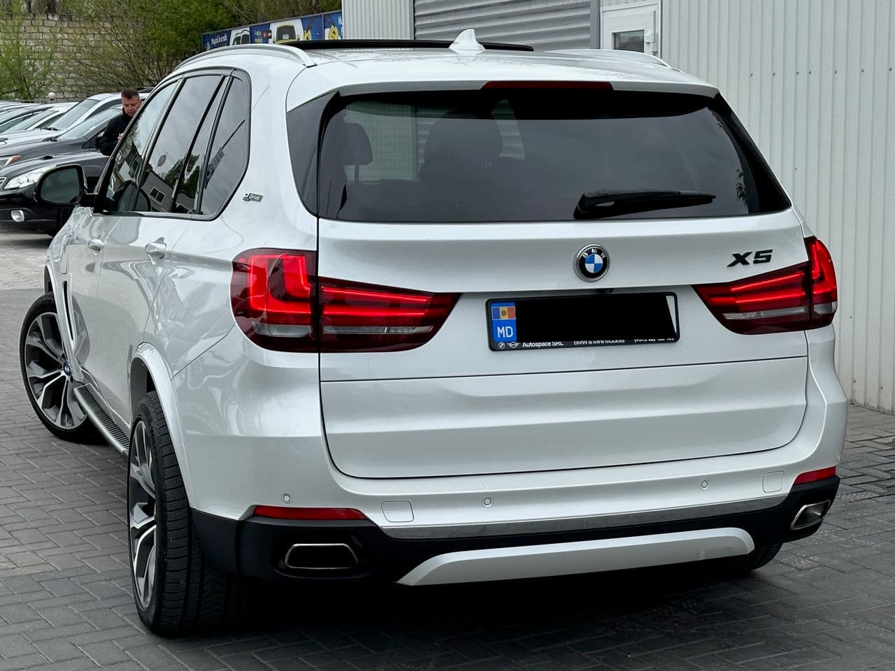 BMW X5 4.0e 2017 — Миниатюра 3