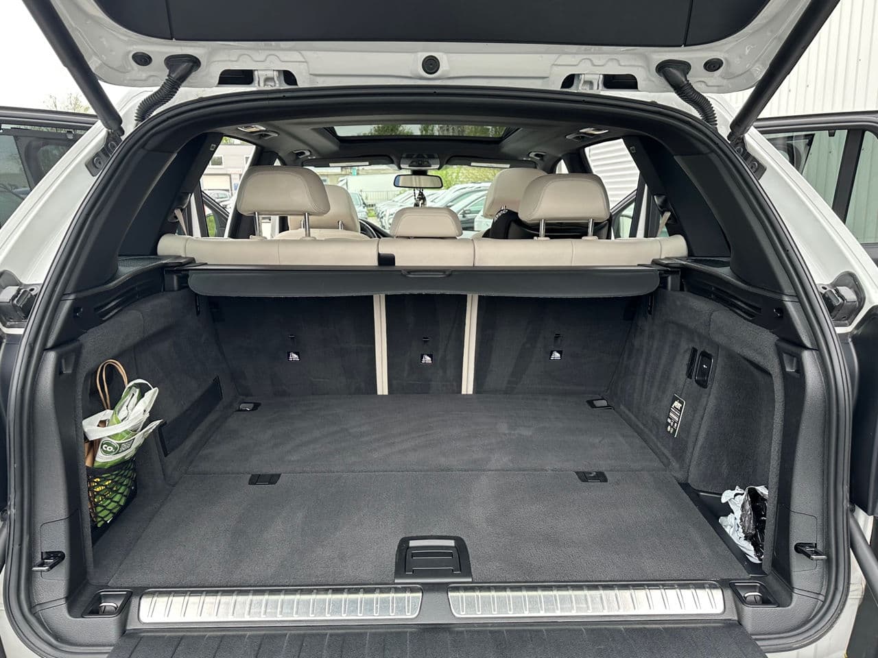 BMW X5 4.0e 2017 — Миниатюра 22
