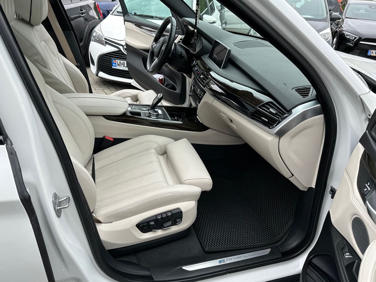 BMW X5 4.0e 2017 — Миниатюра 6