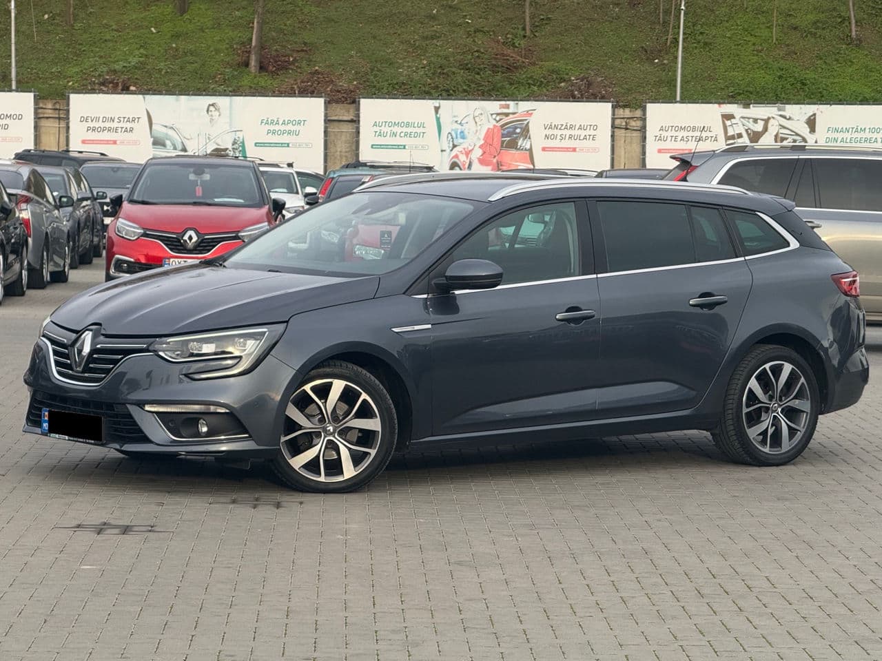 Renault Megane 2017 — Миниатюра 2