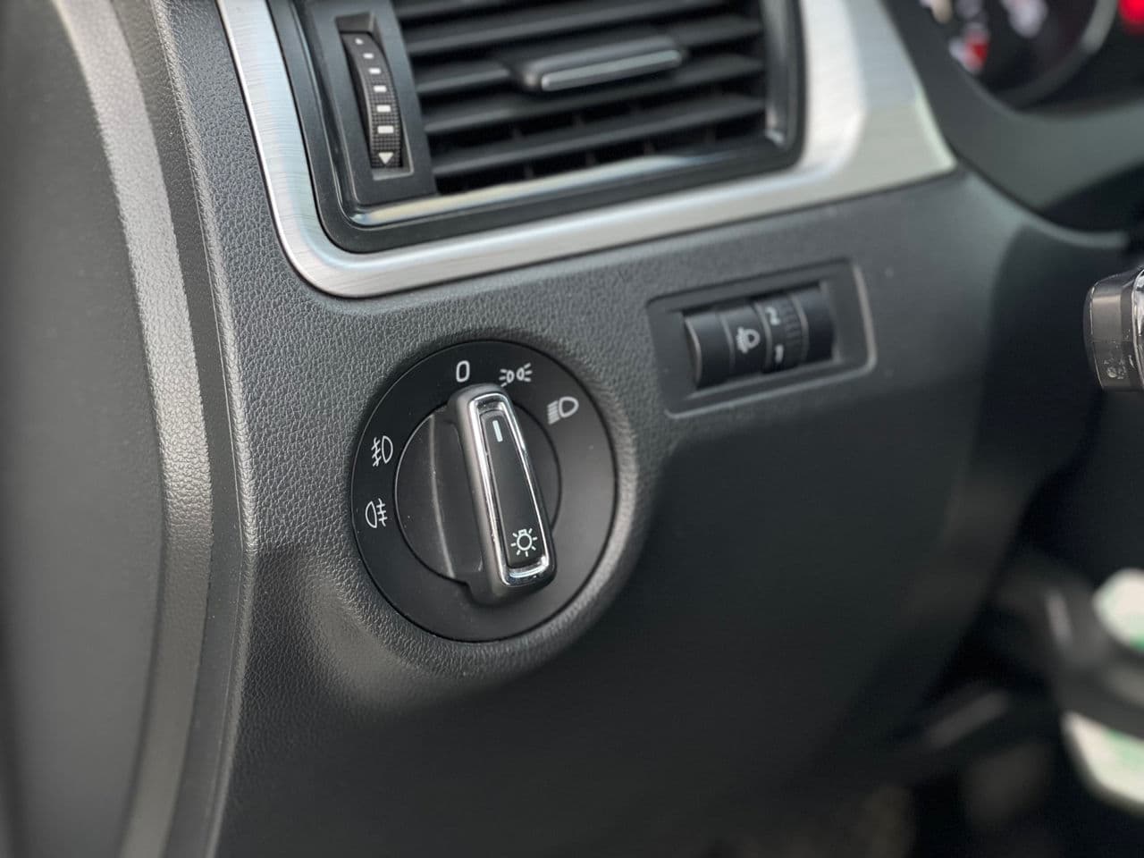 Skoda Rapid 2016 — Миниатюра 7