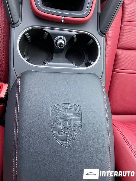 Porsche Cayenne 2023 — Миниатюра 16