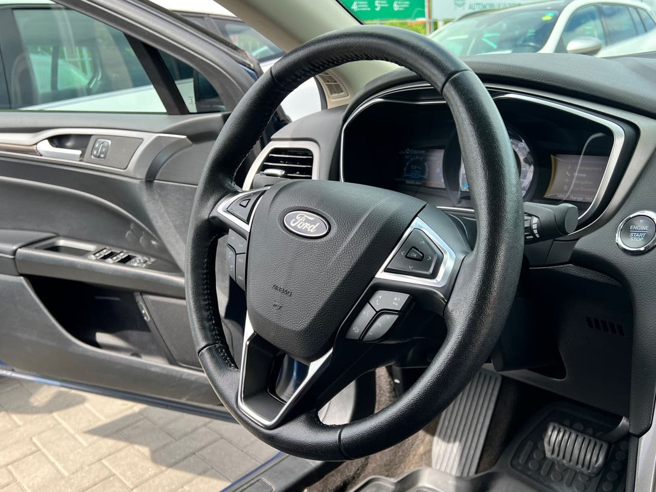 Ford Fusion 2018 — Миниатюра 8