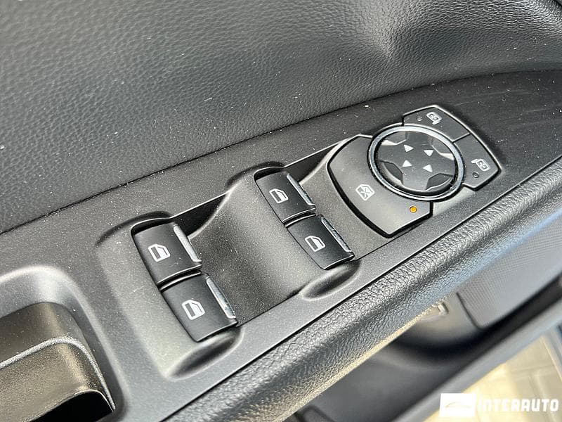 Ford Fusion 2018 — Миниатюра 15