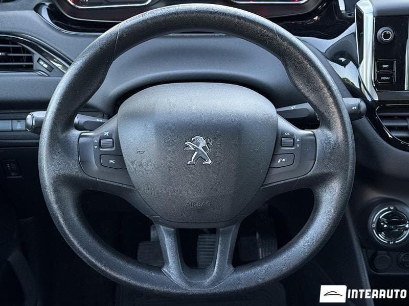 Peugeot 208 2015 — Миниатюра 10