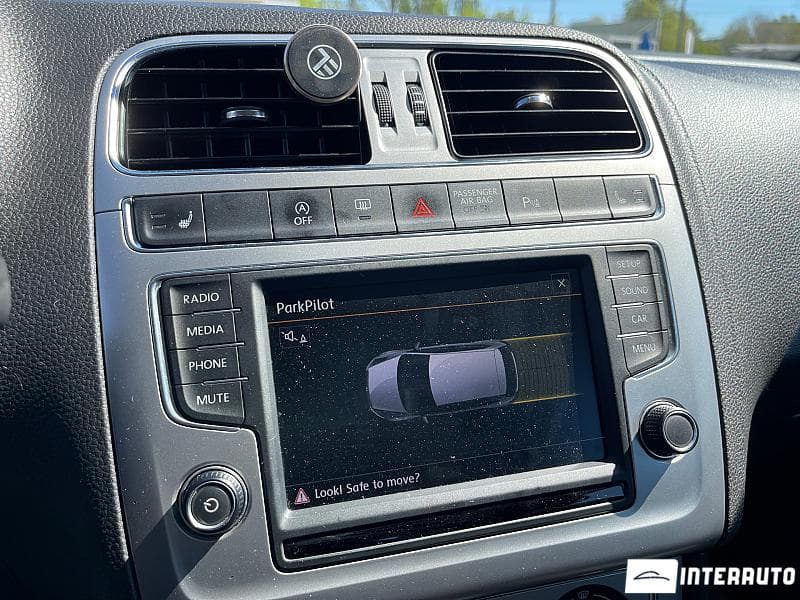 Volkswagen Polo 2015 — Миниатюра 11