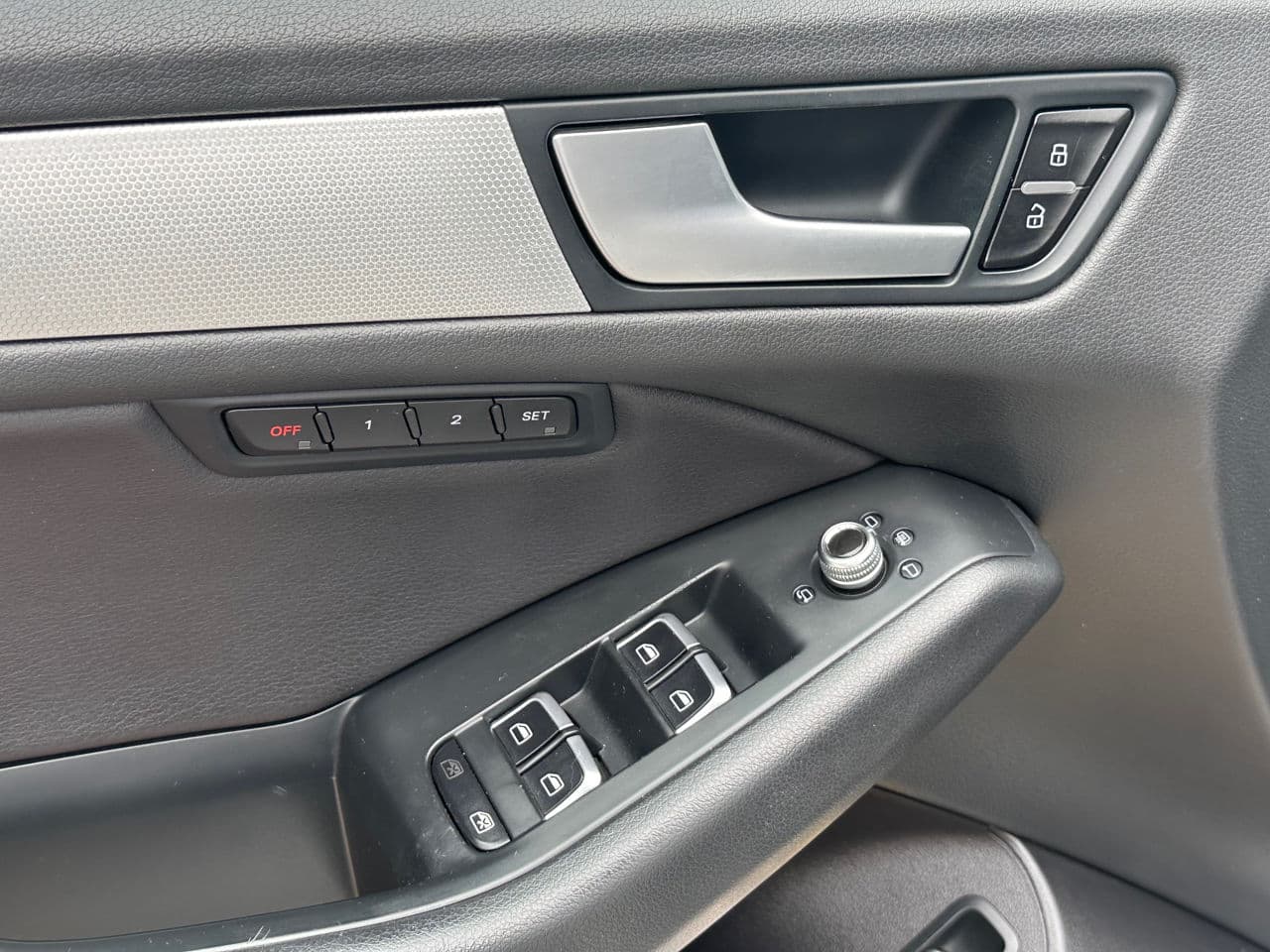 Audi Q5 2015 — Миниатюра 15