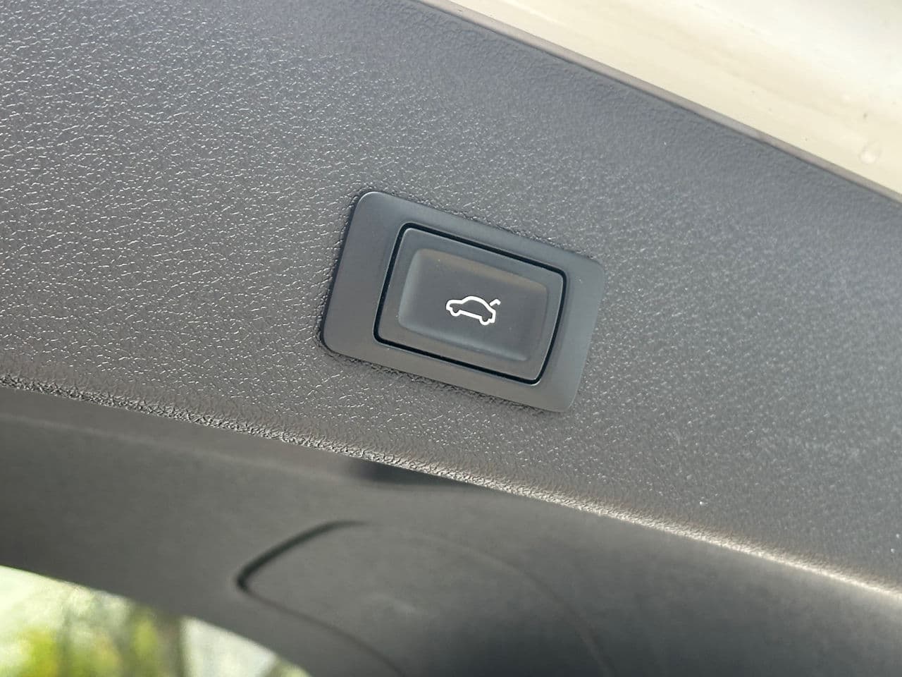 Audi Q5 2015 — Миниатюра 18