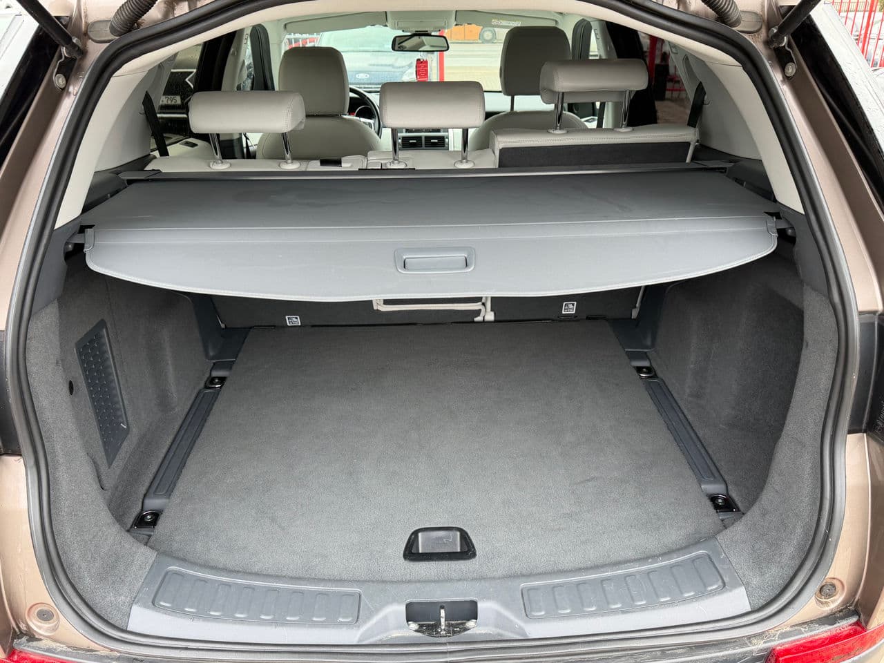 Land Rover Discovery Sport 2016 — Миниатюра 19