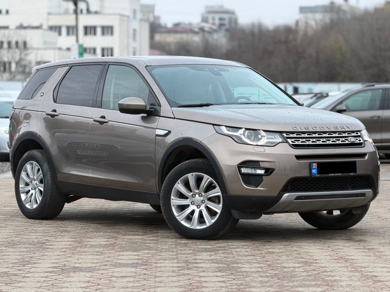 Land Rover Discovery Sport 2016 — Миниатюра 4
