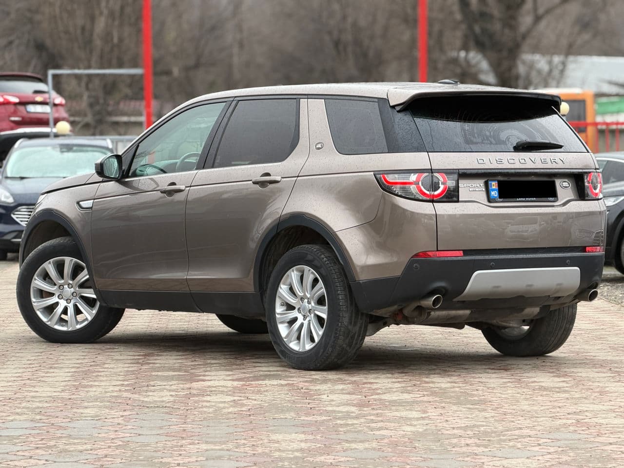Land Rover Discovery Sport 2016 — Миниатюра 2