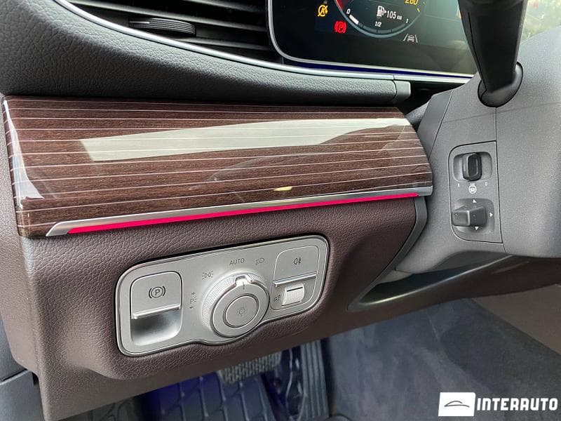 Mercedes GLE 300d 2019 — Миниатюра 17