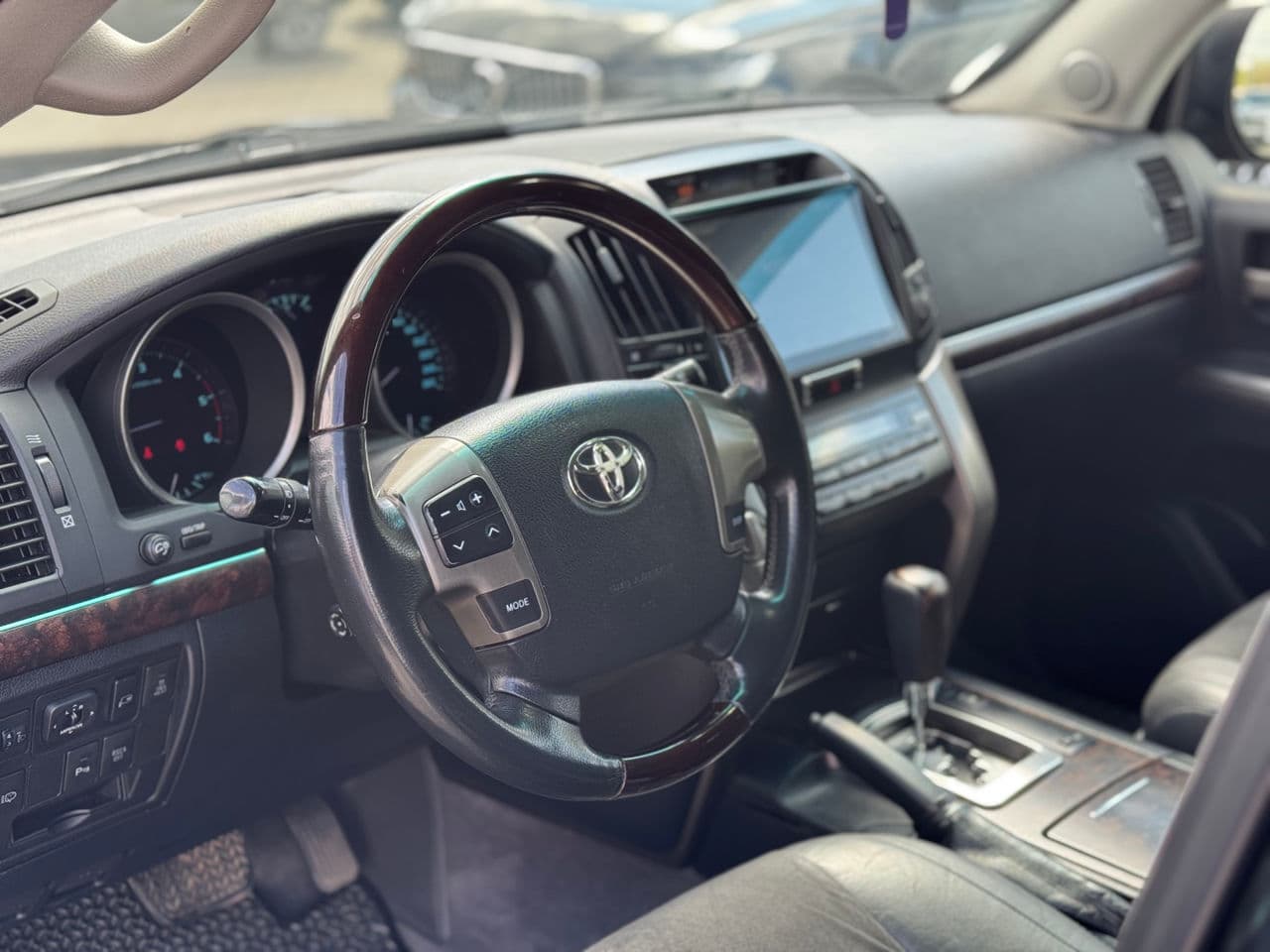 Toyota Land Cruiser 2008 — Миниатюра 9