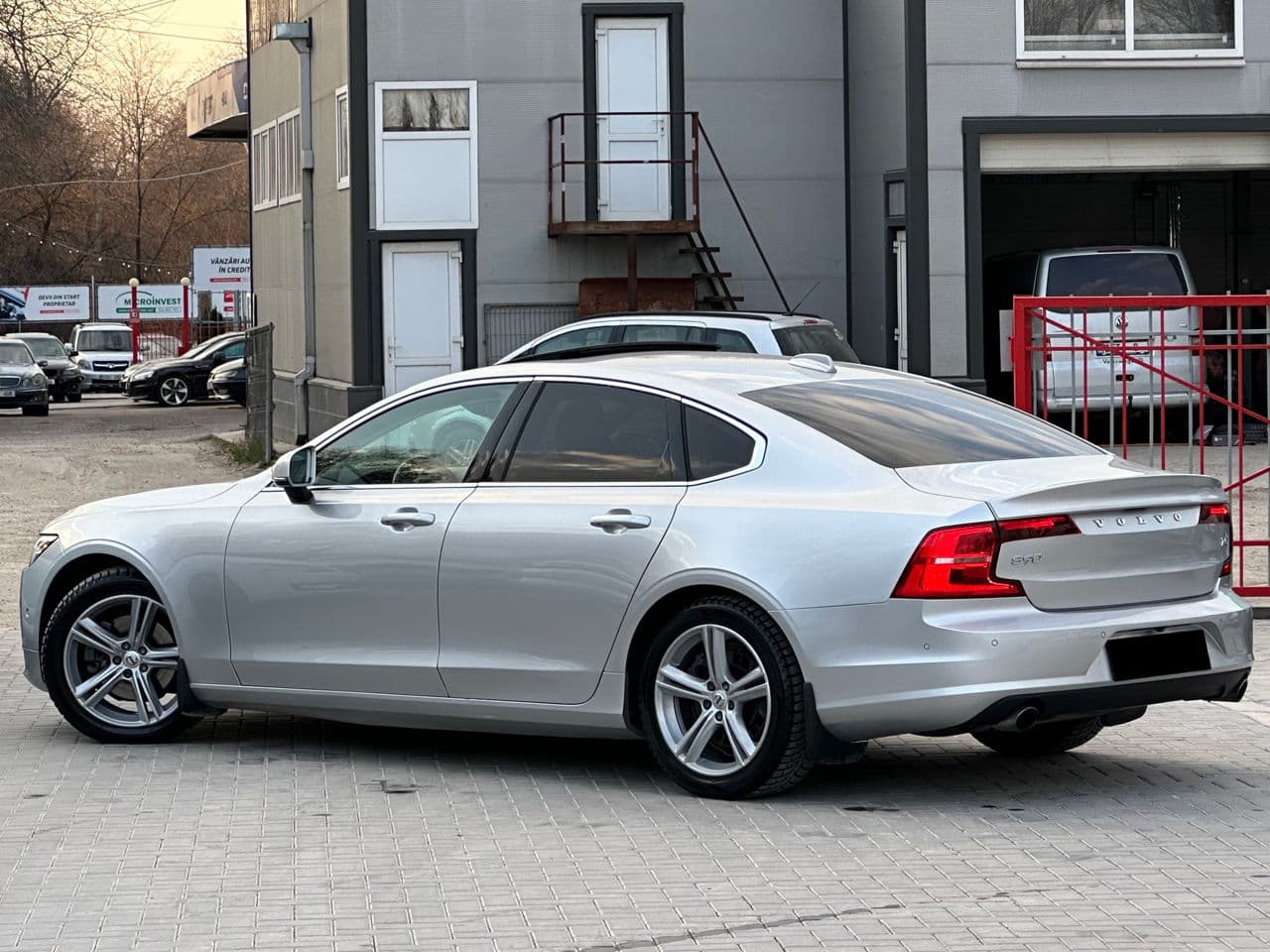 2016 Volvo S 90 — Miniatură 2