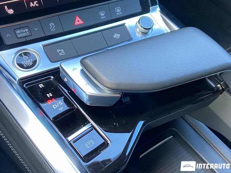 Audi E-tron 2022 — Миниатюра 17
