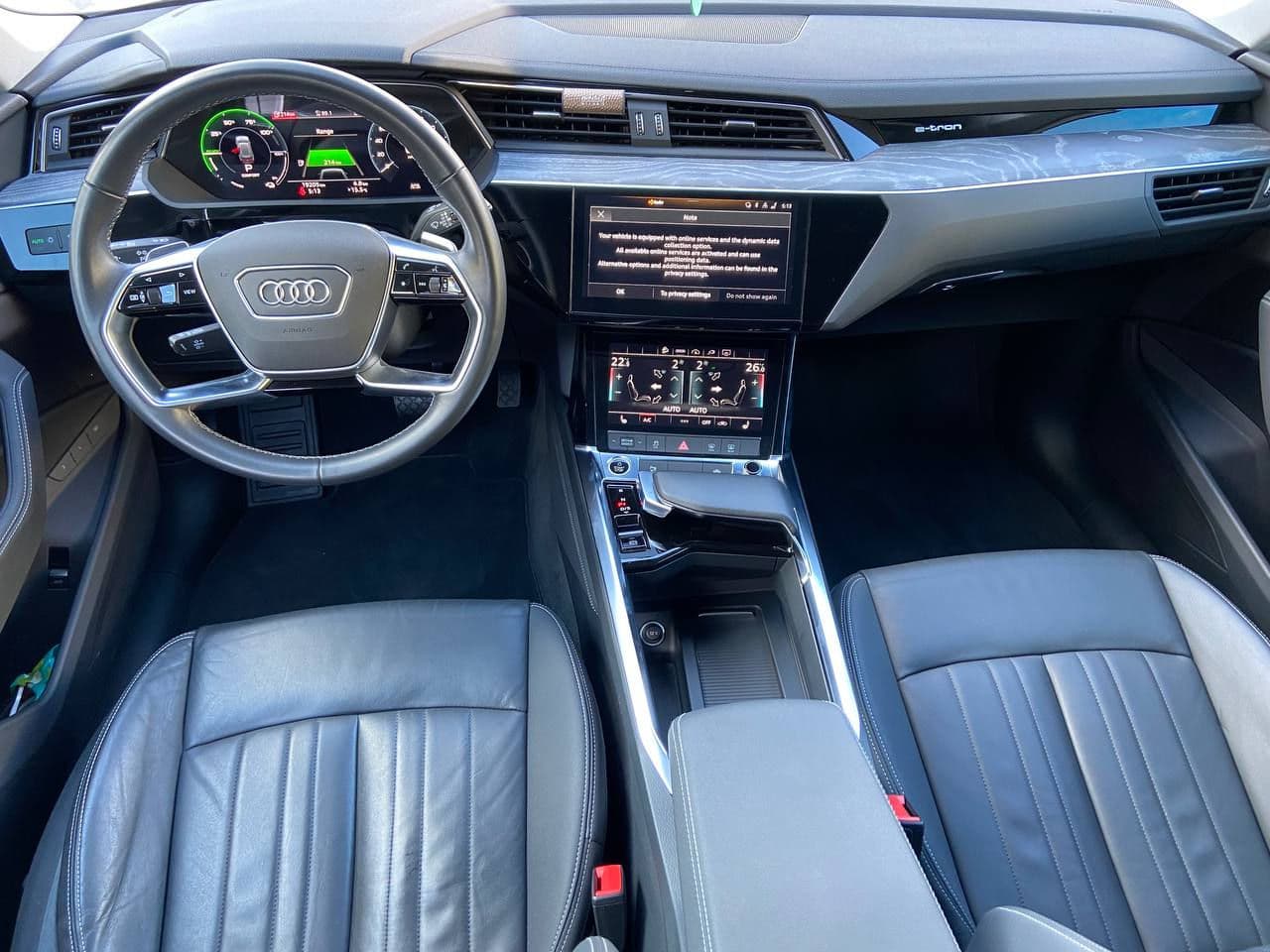 Audi E-tron 2022 — Миниатюра 10