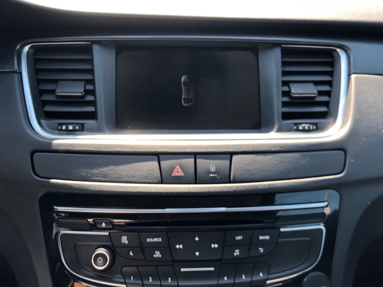 Peugeot 508 2012 — Миниатюра 14