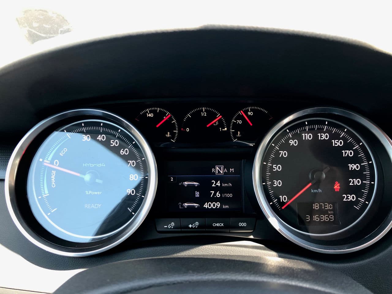 Peugeot 508 2012 — Миниатюра 12