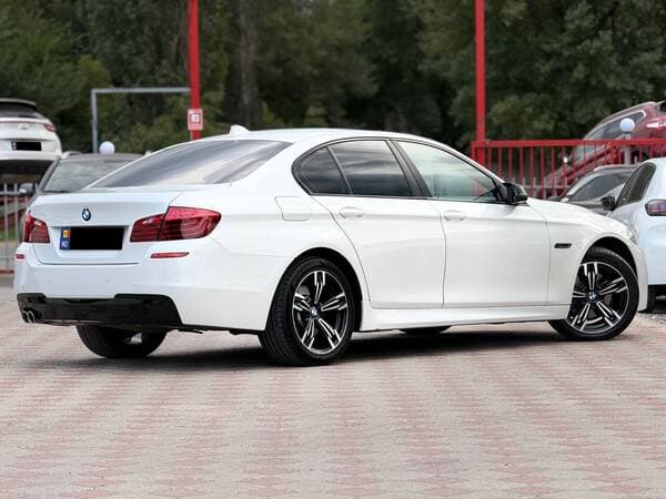 BMW 518 2016 — Миниатюра 3