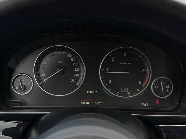 BMW 518 2016 — Миниатюра 9