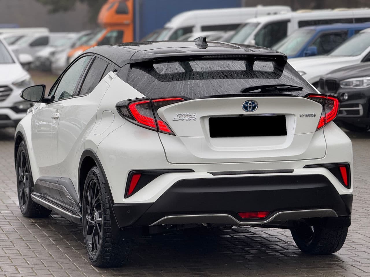 Toyota C-HR 2018 — Миниатюра 2