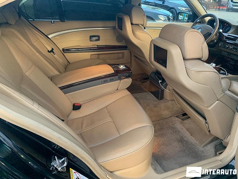 BMW 760 2004 — Миниатюра 18