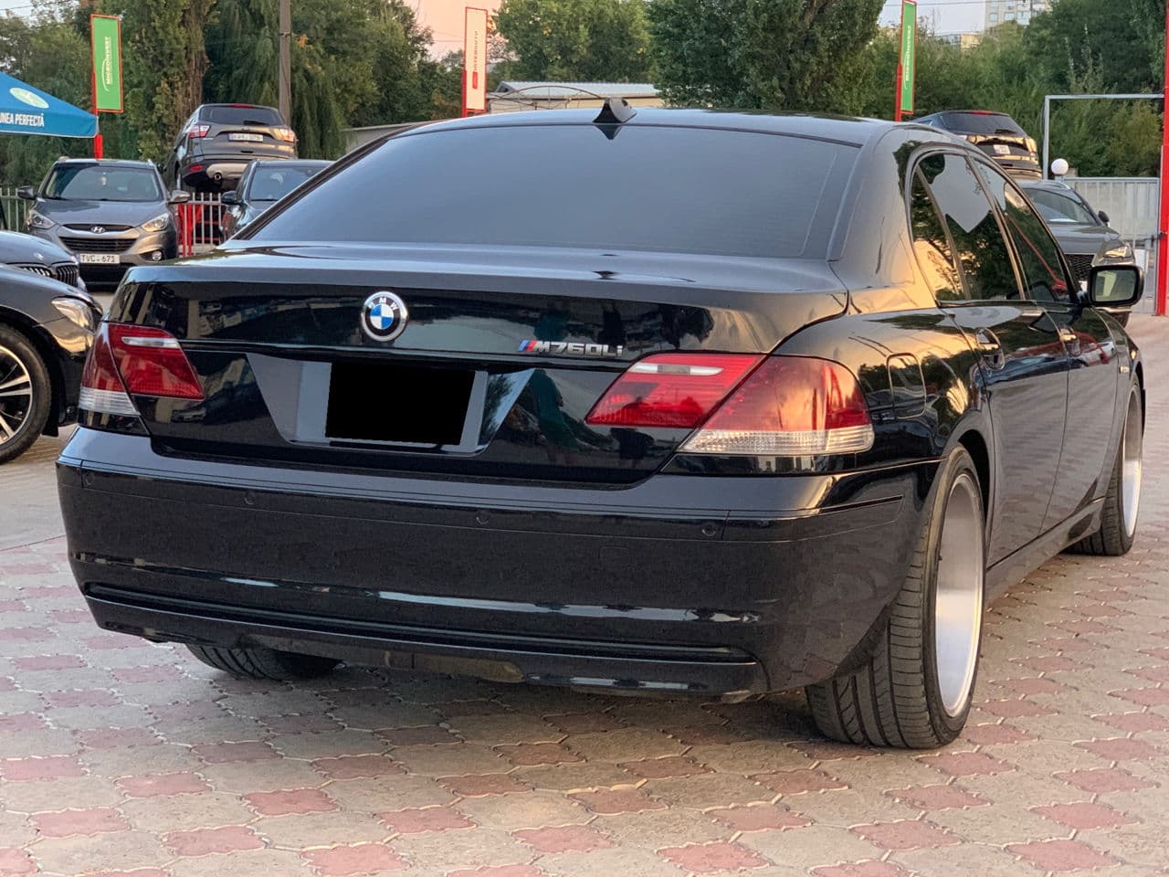 BMW 760 2004 — Миниатюра 3
