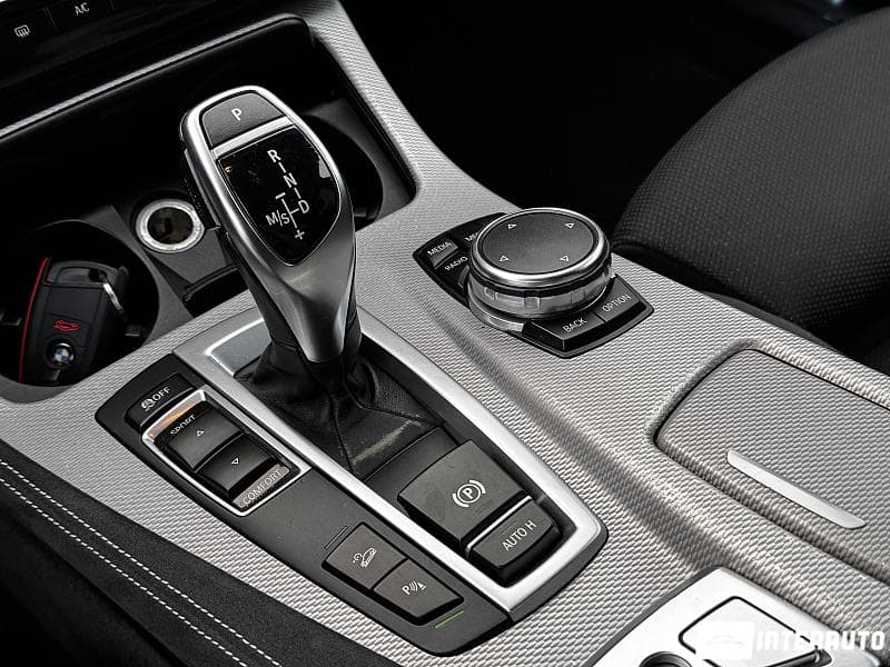BMW 525 2014 — Миниатюра 14