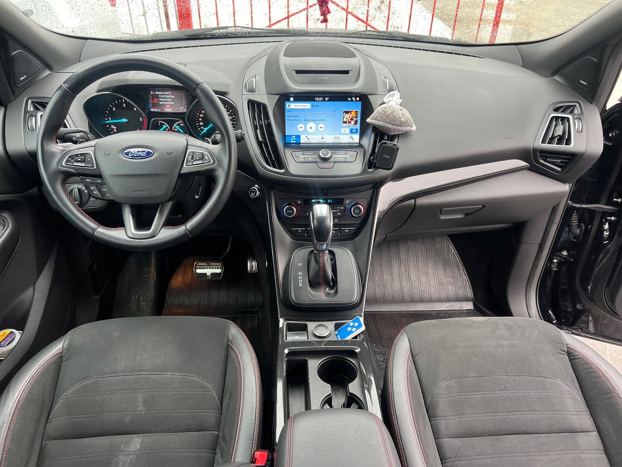Ford Kuga 2018 — Миниатюра 7