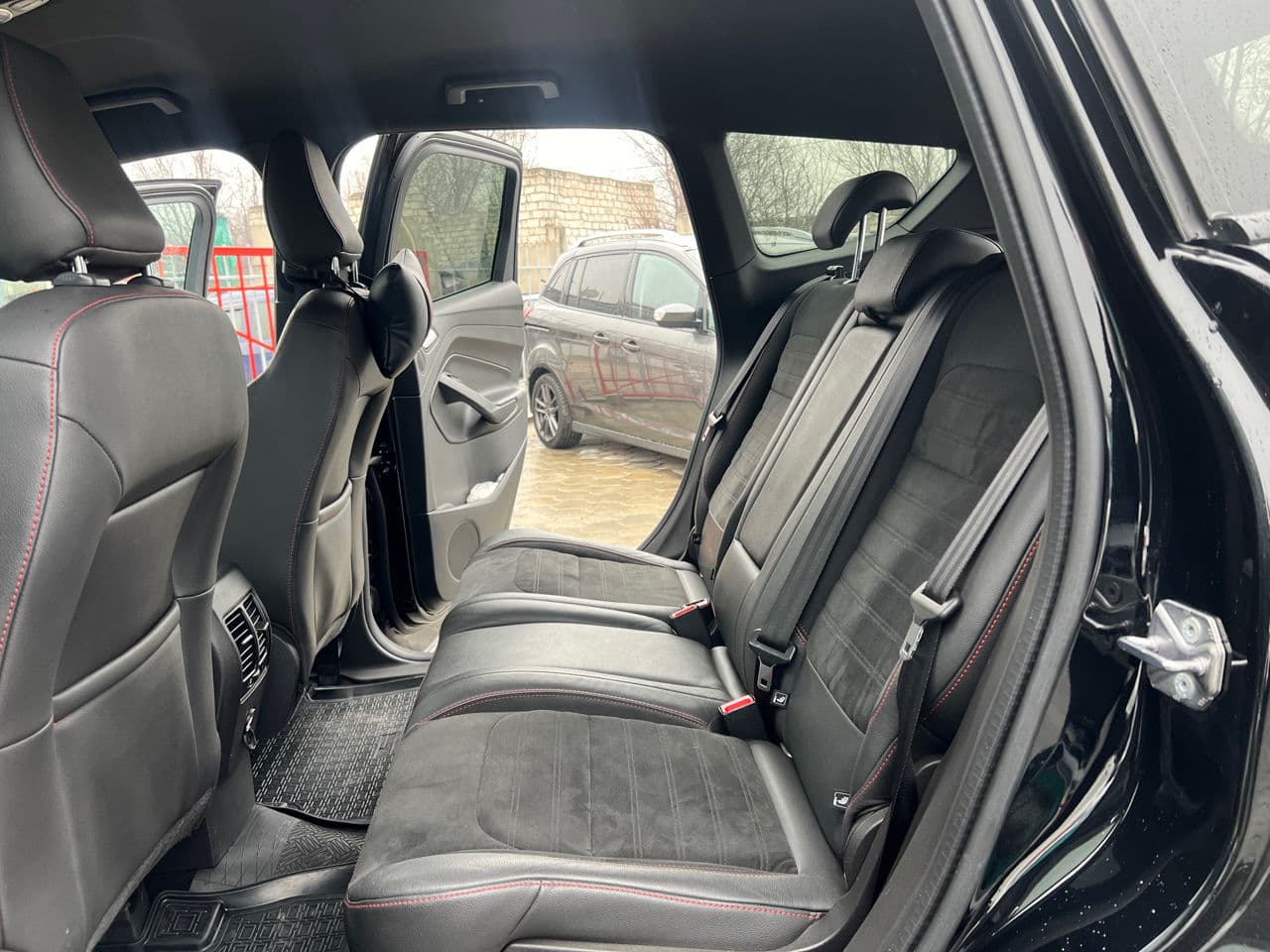 Ford Kuga 2018 — Миниатюра 16