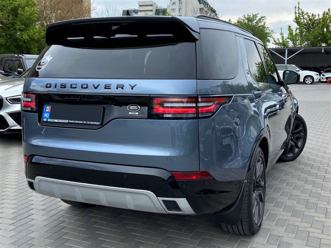Land Rover Discovery 2019 — Миниатюра 3