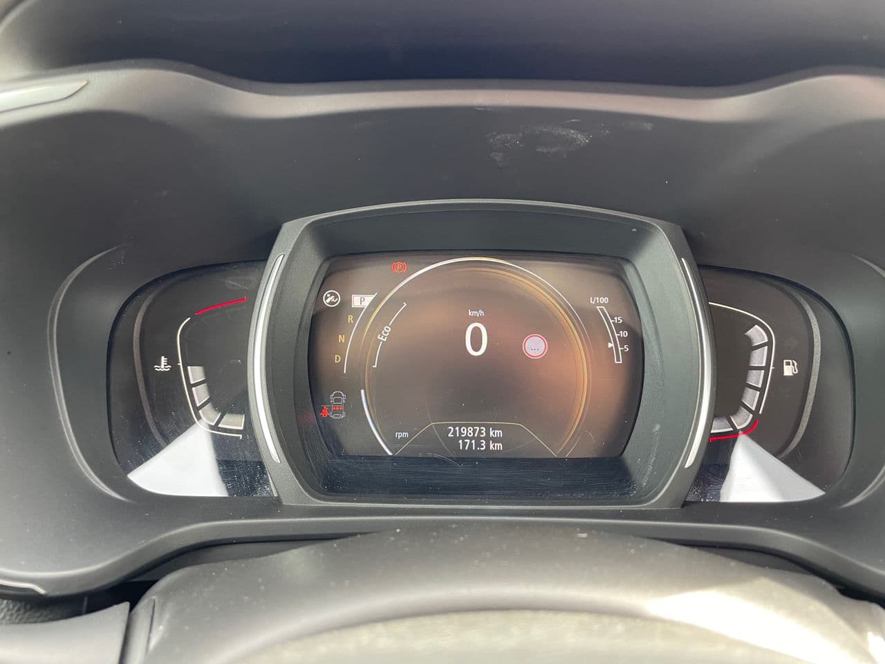 Renault Kadjar 2017 — Миниатюра 11