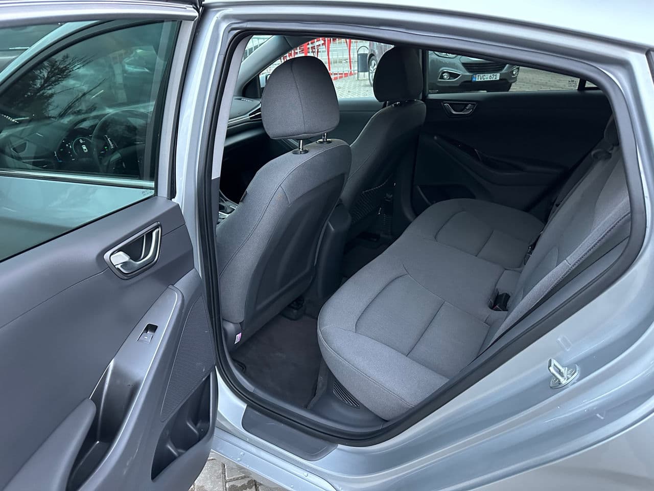 Hyundai Ioniq 2021 — Миниатюра 22